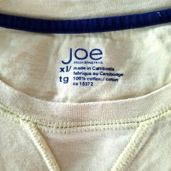 Vintage Yellow Oversized T-shirt - Picture 3 of 3